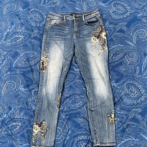 Driftwood Jackie Embroidered Jeans